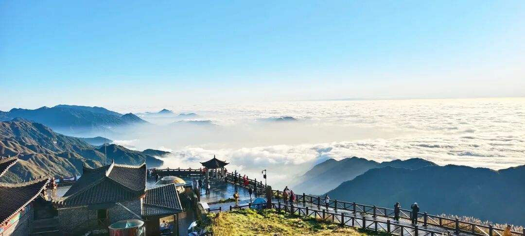 从“网红”变“长红”，看“户外天堂”武功山如何走出一条“破局之路”